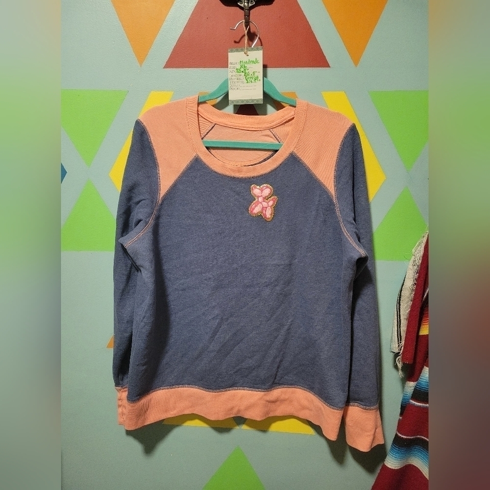 Tek Gear Women's Pullover Sweatshirt With Puffed Balloon Dog Patch Size XL